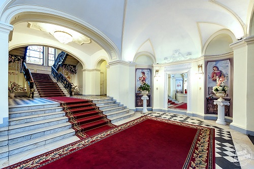 Холл Дворец Малютка на Фурштатской